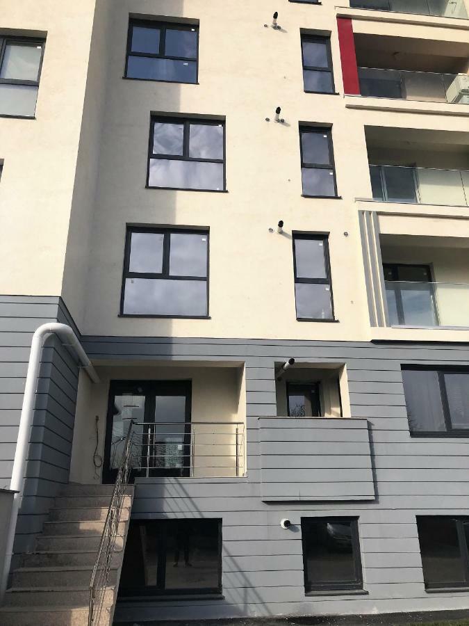 Plaza Residence Studio Bukarest Exteriör bild
